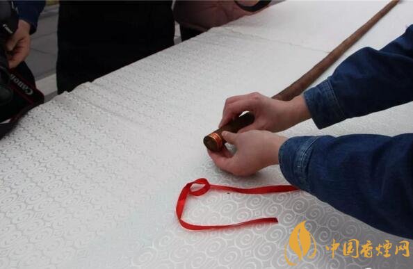 世界上最長(zhǎng)的雪茄（119米），長(zhǎng)城雪茄世界最長(zhǎng)